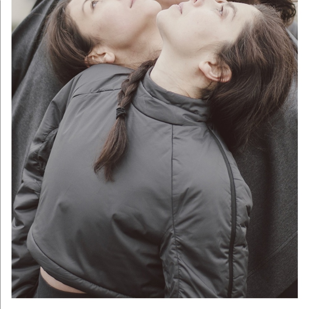 Lululemon Lab cropt pillow sz 8 NWT